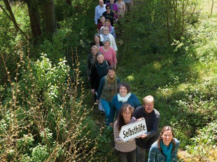 Selbsthilfe geht neue Wege, indem sie Hilfspotentiale aus der Bevölkerung heraus aktiviert und nutzt.
